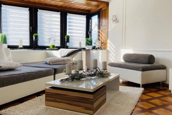 Prenájom bytu 5-izbový 130 m², Neue Bergstraße 23, Landshut Prenájom bytu 5-izbový 130 m², Neue Bergstraße 23, Landshut