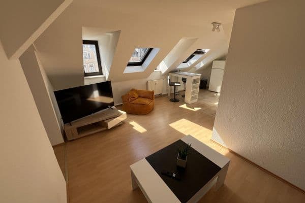 Prenájom bytu 2-izbový 48 m², Weststraße 36, Chemnitz, Sasko Prenájom bytu 2-izbový 48 m², Weststraße 36, Chemnitz, Sasko