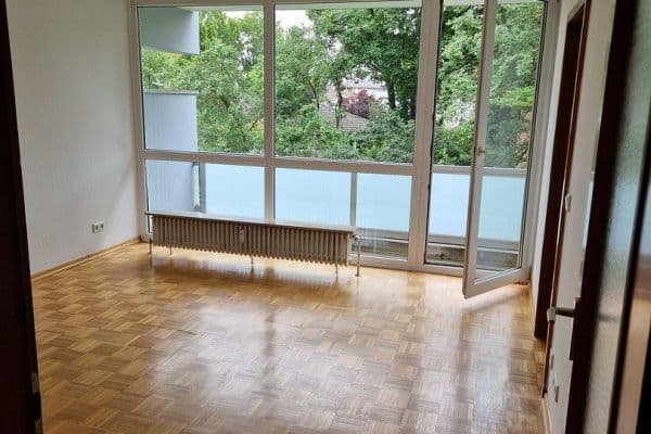 Prenájom bytu 1-izbový 40 m², Münchnerstr. 56, Unterhaching, Bavorsko Prenájom bytu 1-izbový 40 m², Münchnerstr. 56, Unterhaching, Bavorsko