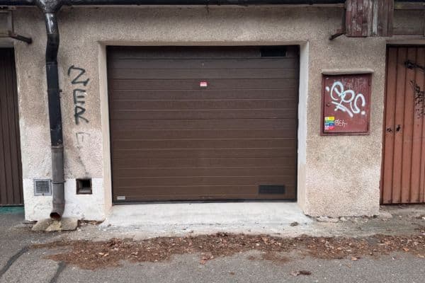 Prenájom garáže 19 m², Dobiášova, Liberec Prenájom garáže 19 m², Dobiášova, Liberec