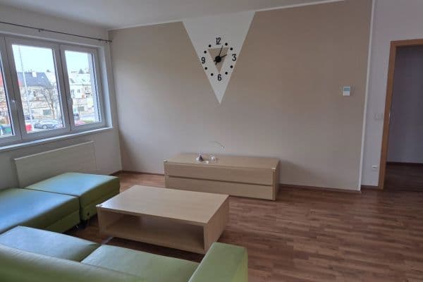 Prenájom bytu 2-izbový 59 m², Eduarda Hamburgera, Olomouc Prenájom bytu 2-izbový 59 m², Eduarda Hamburgera, Olomouc