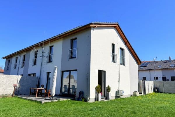 Predaj domu 120 m², pozemek 373 m², Na Obci, Hostouň Predaj domu 120 m², pozemek 373 m², Na Obci, Hostouň