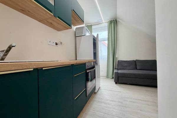 Prenájom domu 168 m², pozemek 74 m², Na Jarově, Praha Prenájom domu 168 m², pozemek 74 m², Na Jarově, Praha
