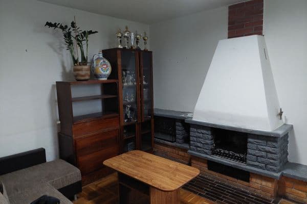 Prenájom bytu 2-izbový 60 m², Za Hřištěm, Louňovice Prenájom bytu 2-izbový 60 m², Za Hřištěm, Louňovice