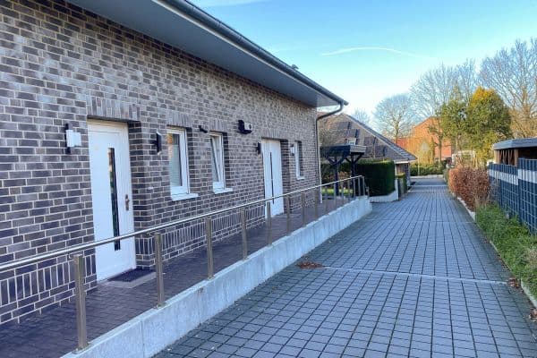 Prenájom domu 152 m², pozemek 300 m², Hamburg Prenájom domu 152 m², pozemek 300 m², Hamburg