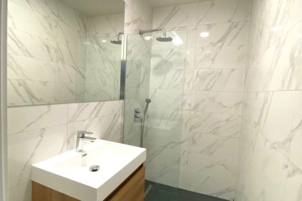 Prenájom bytu 2-izbový 50 m², Holečkova, Praha Prenájom bytu 2-izbový 50 m², Holečkova, Praha