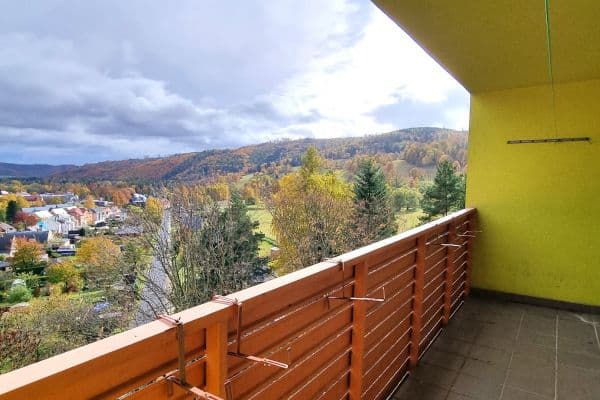 Predaj bytu 3-izbový 75 m², Husova, Vrbno pod Pradědem Predaj bytu 3-izbový 75 m², Husova, Vrbno pod Pradědem