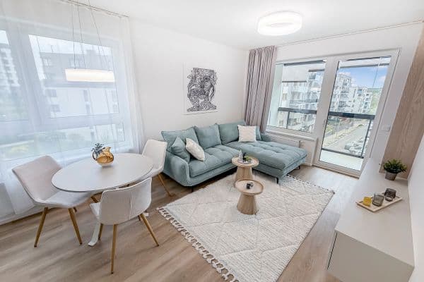 Prenájom bytu 2-izbový 64 m², Waltariho, Praha Prenájom bytu 2-izbový 64 m², Waltariho, Praha