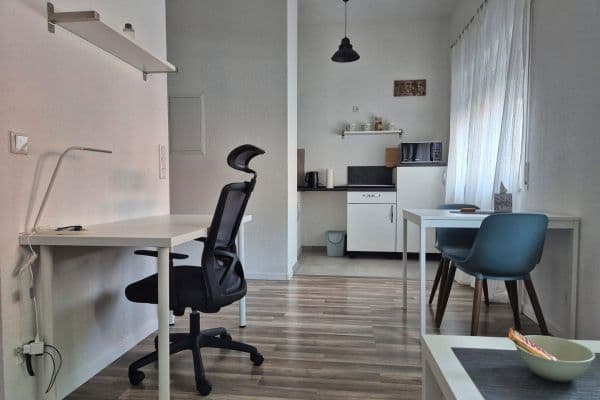Prenájom bytu 1-izbový 28 m², Fürth Prenájom bytu 1-izbový 28 m², Fürth