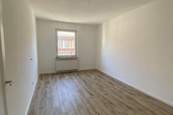 Prenájom bytu 2-izbový 58 m², Spenglerstraße 3, Nürnberg, Bavorsko Prenájom bytu 2-izbový 58 m², Spenglerstraße 3, Nürnberg, Bavorsko
