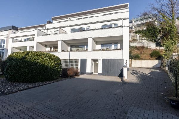 Prenájom bytu 1-izbový 34 m², Düsseldorf, Severné Porýnie - Westfálsko Prenájom bytu 1-izbový 34 m², Düsseldorf, Severné Porýnie - Westfálsko