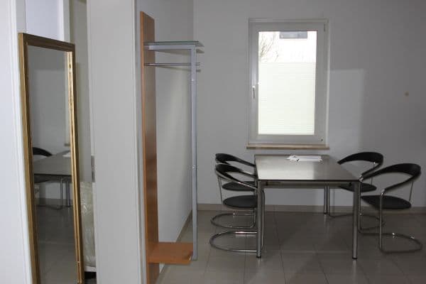 Prenájom bytu 2-izbový 65 m², Gluckallee 5, Falkensee Prenájom bytu 2-izbový 65 m², Gluckallee 5, Falkensee