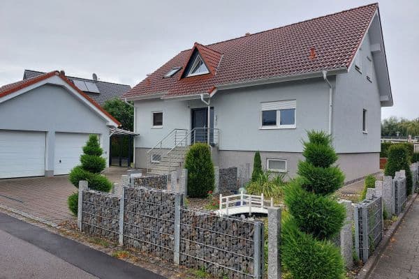 Predaj domu 176 m², pozemek 551 m², Am Schwefelgraben 3, Mühlhausen-Ehingen Predaj domu 176 m², pozemek 551 m², Am Schwefelgraben 3, Mühlhausen-Ehingen