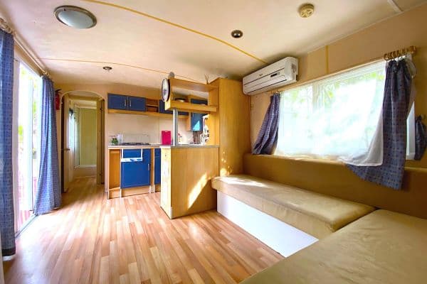 Prenájom bytu 3-izbový 30 m², Veltěžská, Praha Prenájom bytu 3-izbový 30 m², Veltěžská, Praha