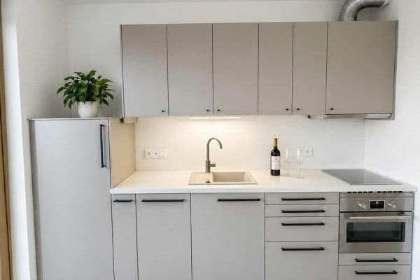 Prenájom bytu 1-izbový 35 m², Zahradní, Plzeň, Plzeňský kraj Prenájom bytu 1-izbový 35 m², Zahradní, Plzeň, Plzeňský kraj