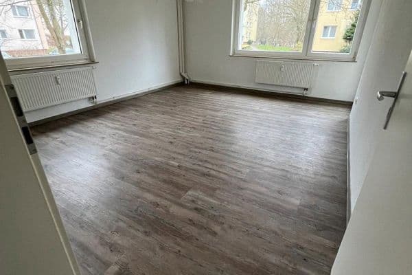 Prenájom bytu 3-izbový 64 m², Bielefeld, Severné Porýnie - Westfálsko Prenájom bytu 3-izbový 64 m², Bielefeld, Severné Porýnie - Westfálsko