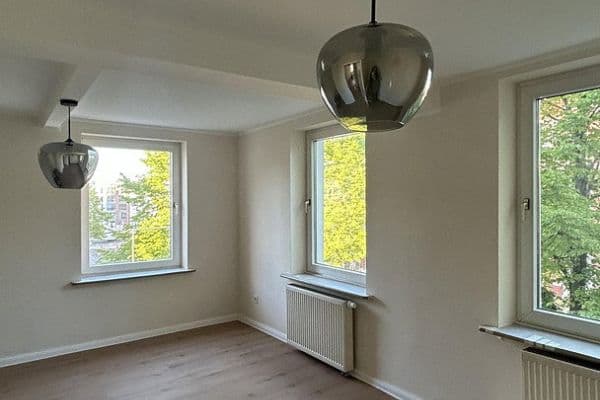 Prenájom bytu 2-izbový 60 m², Brühler Str.26, Köln, Severné Porýnie - Westfálsko Prenájom bytu 2-izbový 60 m², Brühler Str.26, Köln, Severné Porýnie - Westfálsko