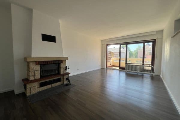 Prenájom bytu 4-izbový 85 m², Langenbrücken Prenájom bytu 4-izbový 85 m², Langenbrücken