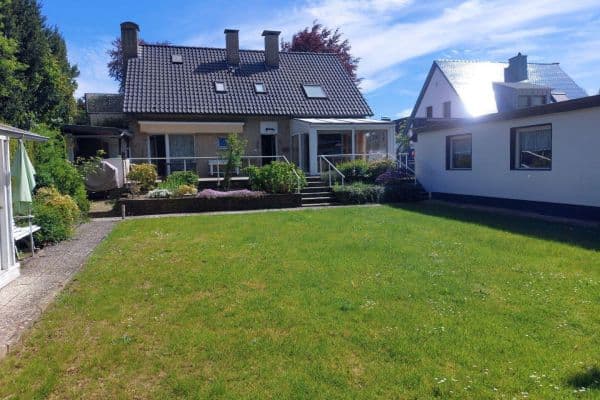 Predaj domu 187 m², pozemek 857 m², Ratingen-Lintorf Predaj domu 187 m², pozemek 857 m², Ratingen-Lintorf