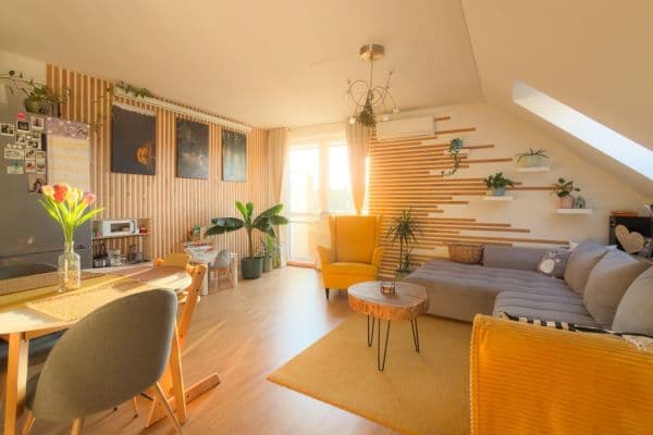 Predaj bytu 3-izbový 90 m², U potoka, Jinočany Predaj bytu 3-izbový 90 m², U potoka, Jinočany