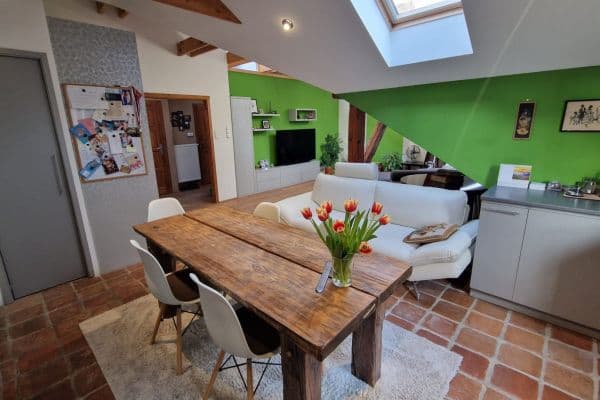 Predaj bytu 4-izbový 110 m², Třebízského, Jihlava, Kraj Vysočina Predaj bytu 4-izbový 110 m², Třebízského, Jihlava, Kraj Vysočina