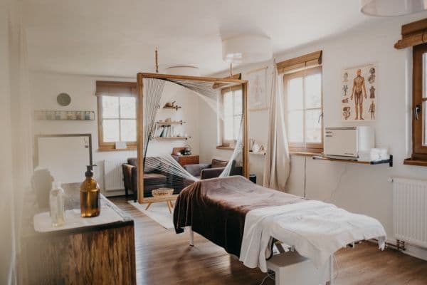 Prenájom nebytového priestoru 27 m², Konojedská, Praha Prenájom nebytového priestoru 27 m², Konojedská, Praha