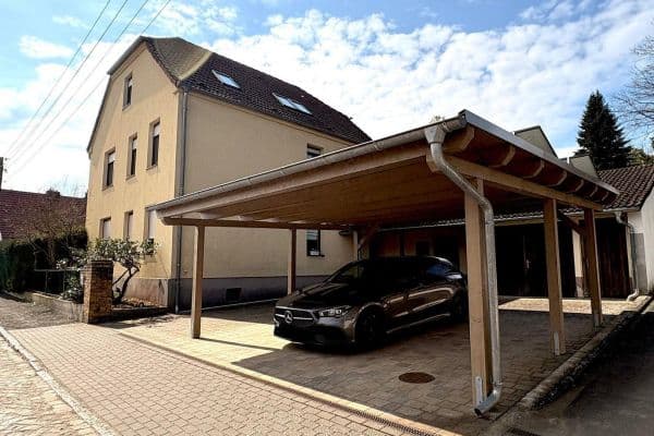 Predaj domu 220 m², pozemek 466 m², Lutherstadt Wittenberg Predaj domu 220 m², pozemek 466 m², Lutherstadt Wittenberg