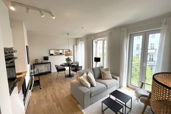Prenájom bytu 2-izbový 56 m², Schwedterstr. 0, Berlin, Berlín Prenájom bytu 2-izbový 56 m², Schwedterstr. 0, Berlin, Berlín
