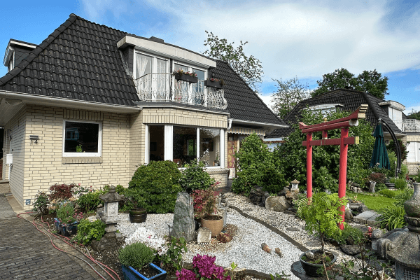 Predaj domu 122 m², pozemek 593 m², Henstedt-Ulzburg Predaj domu 122 m², pozemek 593 m², Henstedt-Ulzburg