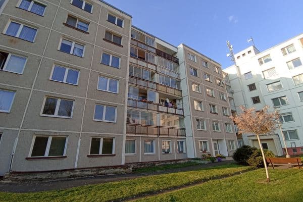Prenájom bytu 4-izbový 90 m², Korandova, Tachov Prenájom bytu 4-izbový 90 m², Korandova, Tachov
