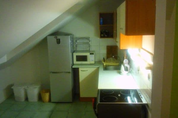 Prenájom bytu 2-izbový 64 m², Stroupežnického, Praha Prenájom bytu 2-izbový 64 m², Stroupežnického, Praha