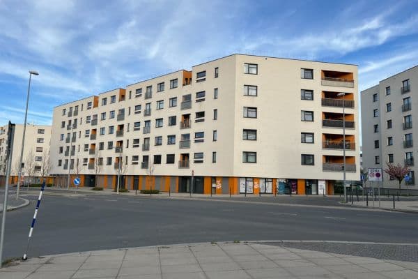 Prenájom bytu 3-izbový 80 m², Ke Kříži, Praha Prenájom bytu 3-izbový 80 m², Ke Kříži, Praha