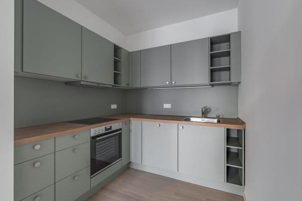 Prenájom bytu 2-izbový 67 m², Parkstr. 8, Berlin, Berlín Prenájom bytu 2-izbový 67 m², Parkstr. 8, Berlin, Berlín