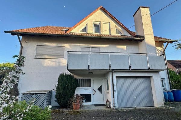 Predaj domu 173 m², pozemek 748 m², Jahnstraße 4/1, Markgröningen-Unterriexingen Predaj domu 173 m², pozemek 748 m², Jahnstraße 4/1, Markgröningen-Unterriexingen