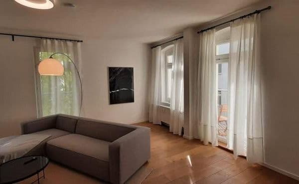 Prenájom bytu 2-izbový 83 m², Fritz-Reuter-Str.3, Berlin, Berlín Prenájom bytu 2-izbový 83 m², Fritz-Reuter-Str.3, Berlin, Berlín