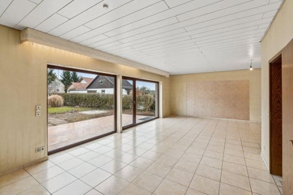 Predaj domu 140 m², pozemek 774 m², Erbach Predaj domu 140 m², pozemek 774 m², Erbach