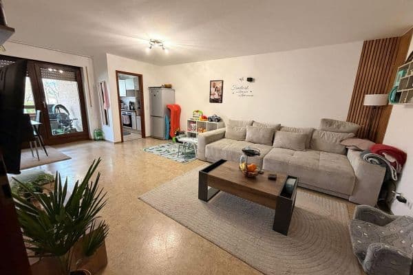 Prenájom bytu 2-izbový 55 m², Hohenstaufenstraße 38, Pforzheim Prenájom bytu 2-izbový 55 m², Hohenstaufenstraße 38, Pforzheim