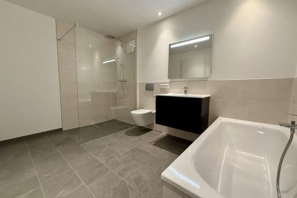 Prenájom bytu 3-izbový 104 m², Am Steinkart 5b, Bad Griesbach im Rottal Prenájom bytu 3-izbový 104 m², Am Steinkart 5b, Bad Griesbach im Rottal
