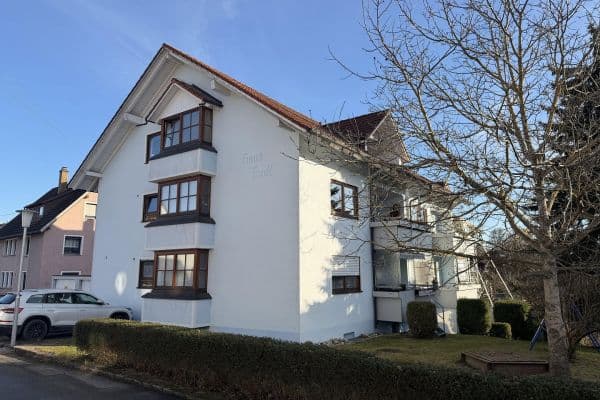 Predaj bytu 4-izbový 93 m², Alte Schulstr. 11, Zimmern ob Rottweil Predaj bytu 4-izbový 93 m², Alte Schulstr. 11, Zimmern ob Rottweil