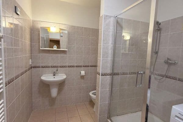 Prenájom bytu 2-izbový 49 m², Přemyslova, Kralupy nad Vltavou Prenájom bytu 2-izbový 49 m², Přemyslova, Kralupy nad Vltavou