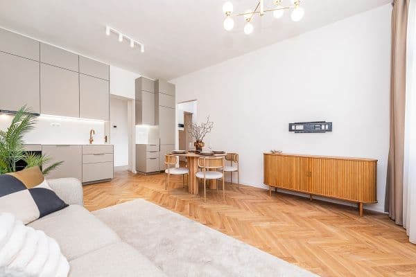 Predaj bytu 2-izbový 52 m², Chodská, Praha Predaj bytu 2-izbový 52 m², Chodská, Praha