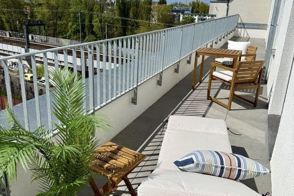 Prenájom bytu 1-izbový 30 m², Berlin, Berlín Prenájom bytu 1-izbový 30 m², Berlin, Berlín