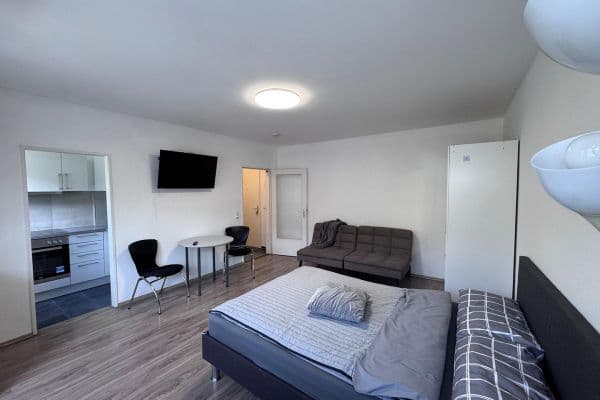 Prenájom bytu 1-izbový 30 m², Schöffenstr., Frankfurt am Main, Hesensko Prenájom bytu 1-izbový 30 m², Schöffenstr., Frankfurt am Main, Hesensko