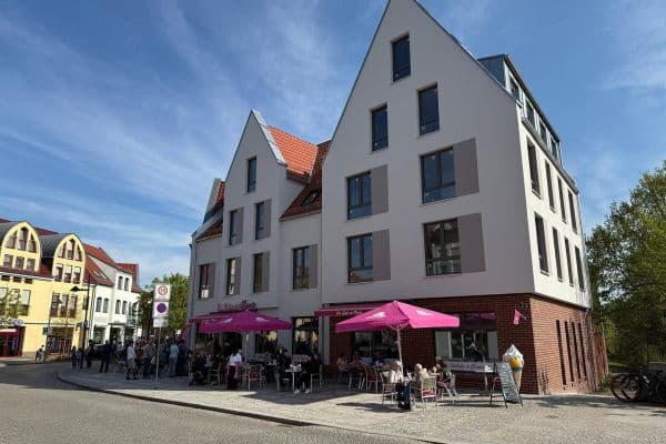 Prenájom bytu 5-izbový 85 m², Brückenplatz 7, Lübben (Spreewald), Brandenbursko Prenájom bytu 5-izbový 85 m², Brückenplatz 7, Lübben (Spreewald), Brandenbursko
