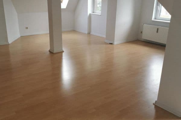 Prenájom bytu 4-izbový 112 m², Berlin, Berlín Prenájom bytu 4-izbový 112 m², Berlin, Berlín