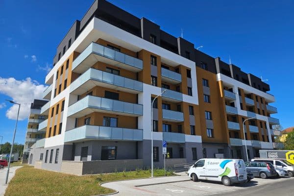 Prenájom bytu 2-izbový 78 m², K Šindlovým Dvorům, České Budějovice Prenájom bytu 2-izbový 78 m², K Šindlovým Dvorům, České Budějovice