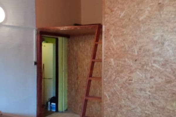 Prenájom bytu 1-izbový 20 m², Ploskovice Prenájom bytu 1-izbový 20 m², Ploskovice