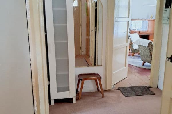 Prenájom bytu 3-izbový 75 m², Klincová, Ružinov, Bratislavský kraj Prenájom bytu 3-izbový 75 m², Klincová, Ružinov, Bratislavský kraj