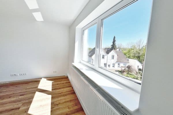 Prenájom bytu 3-izbový 75 m², Haller Weg 63, Bielefeld, Severné Porýnie - Westfálsko Prenájom bytu 3-izbový 75 m², Haller Weg 63, Bielefeld, Severné Porýnie - Westfálsko
