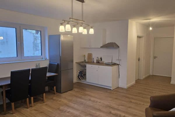 Prenájom bytu 2-izbový 68 m², Kaiserstr. 165, Gummersbach, Severné Porýnie - Westfálsko Prenájom bytu 2-izbový 68 m², Kaiserstr. 165, Gummersbach, Severné Porýnie - Westfálsko